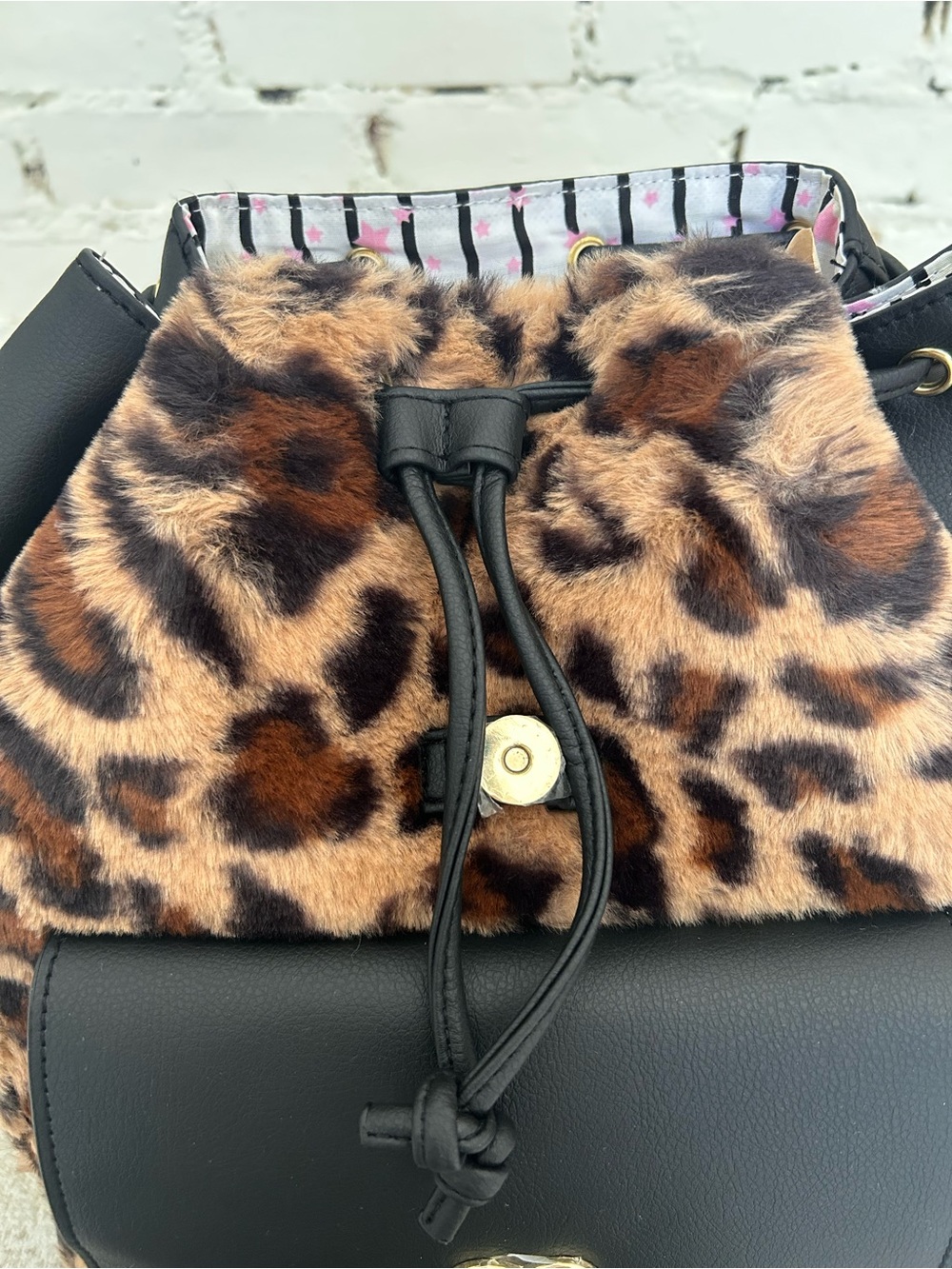 LUV Betsey Johnson Cat Faux Leather Backpack
NWT - Picture 9 of 14